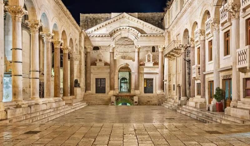 Cosy Apartment In Split Centar Exterior photo